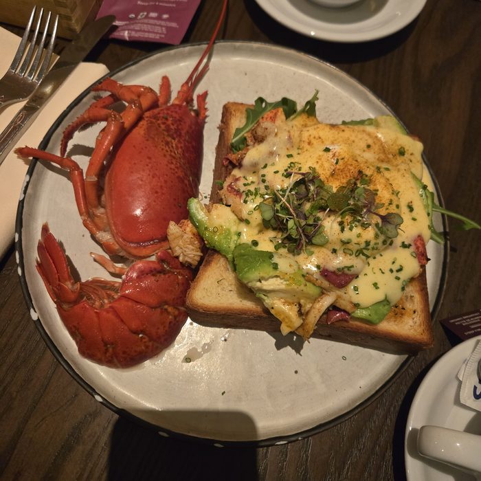 Lobster toast with avocado